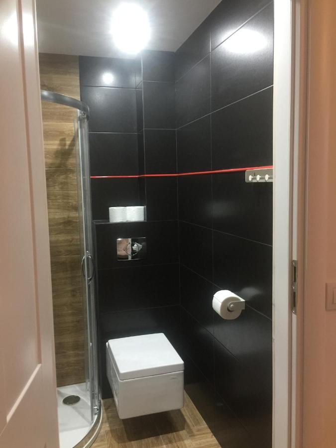 Pokoje Goscinne U Znajomej Ujście-Darłowskie Exterior foto